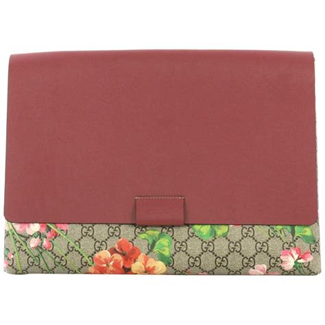 gucci blooms envelope clutch|Gucci envelope clutch sale.